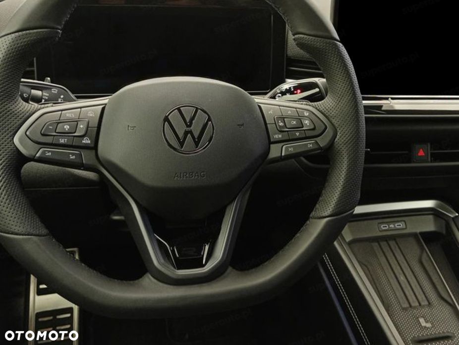 Volkswagen T-Roc 1.5 TSI R-Line DSG - 11