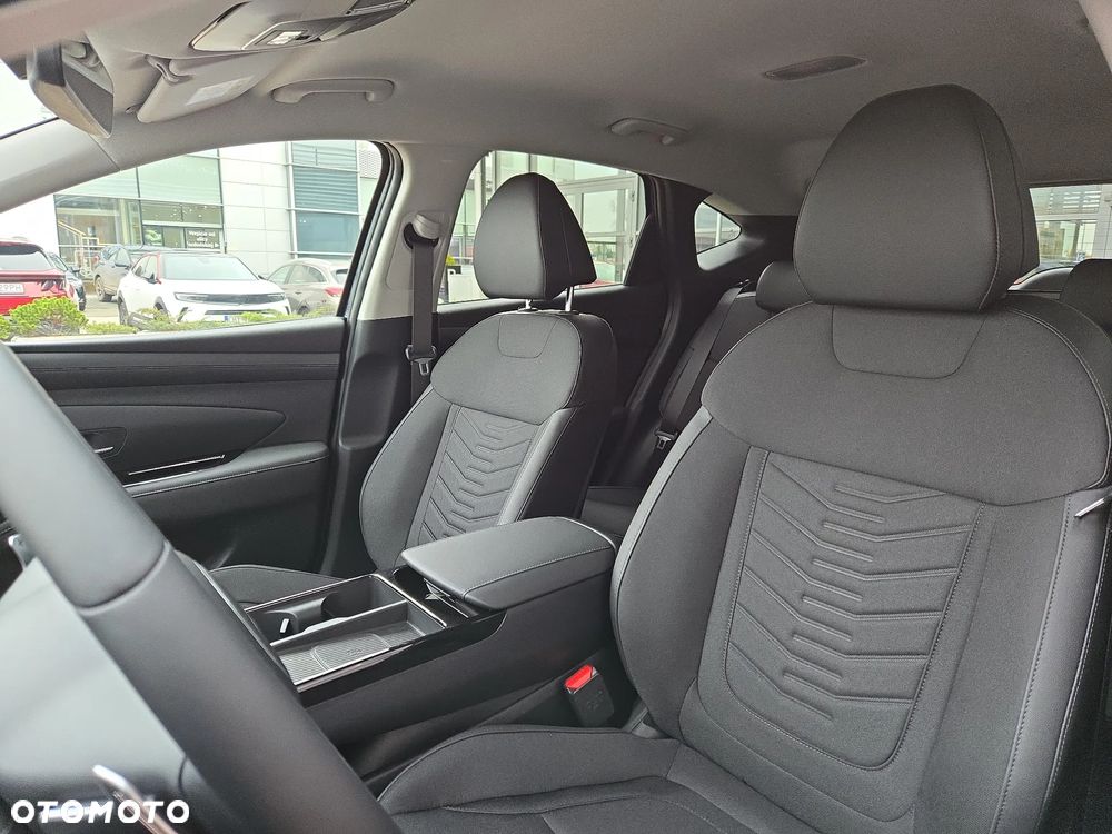 Hyundai Tucson 1.6 T-GDi HEV Smart 2WD - 11