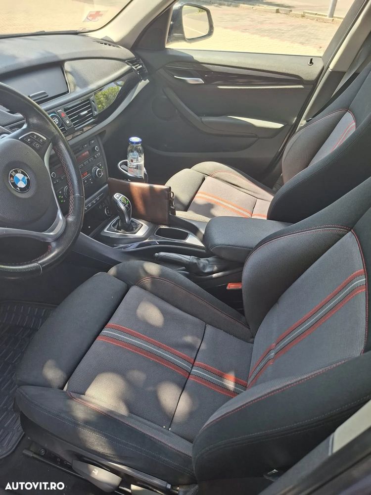 BMW X1 2012 photo 2