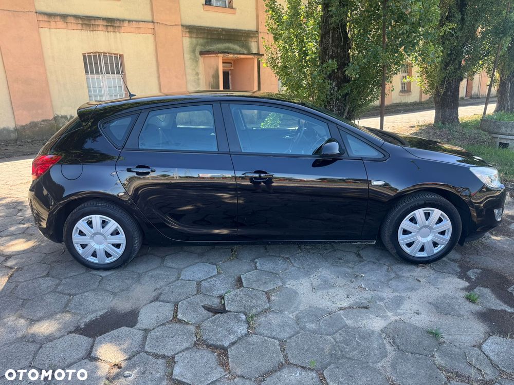 Opel Astra 1.6 ENERGY - 4