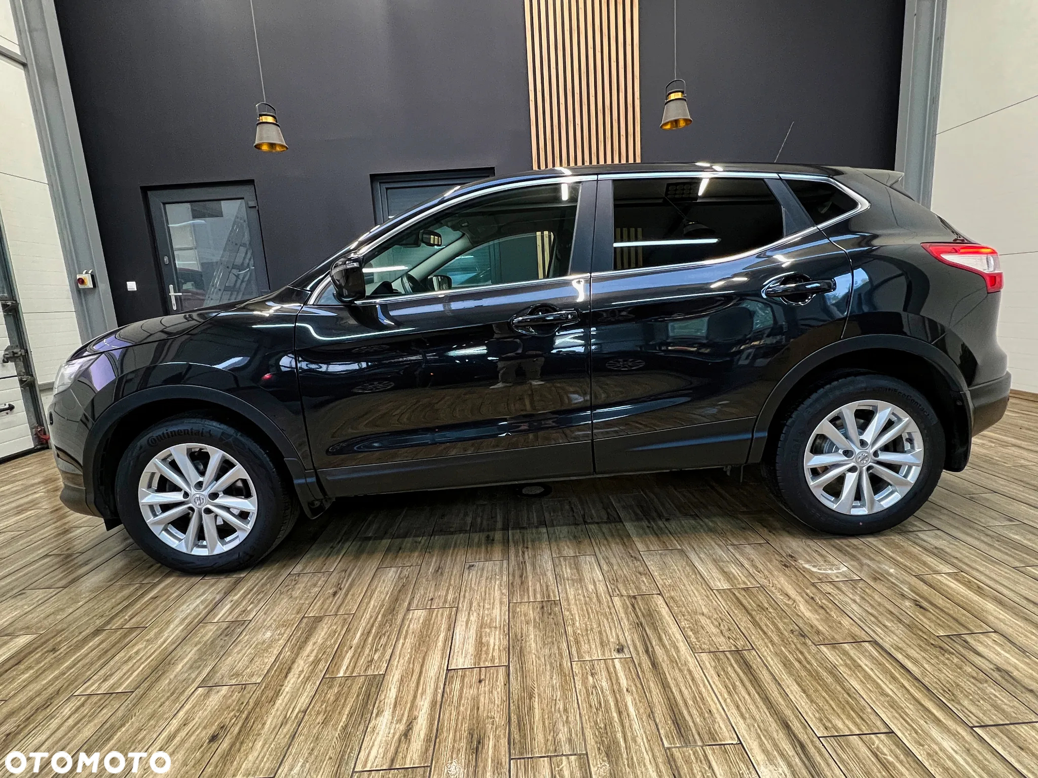 Nissan Qashqai 1.6 DCi N-Connecta Xtronic - 12