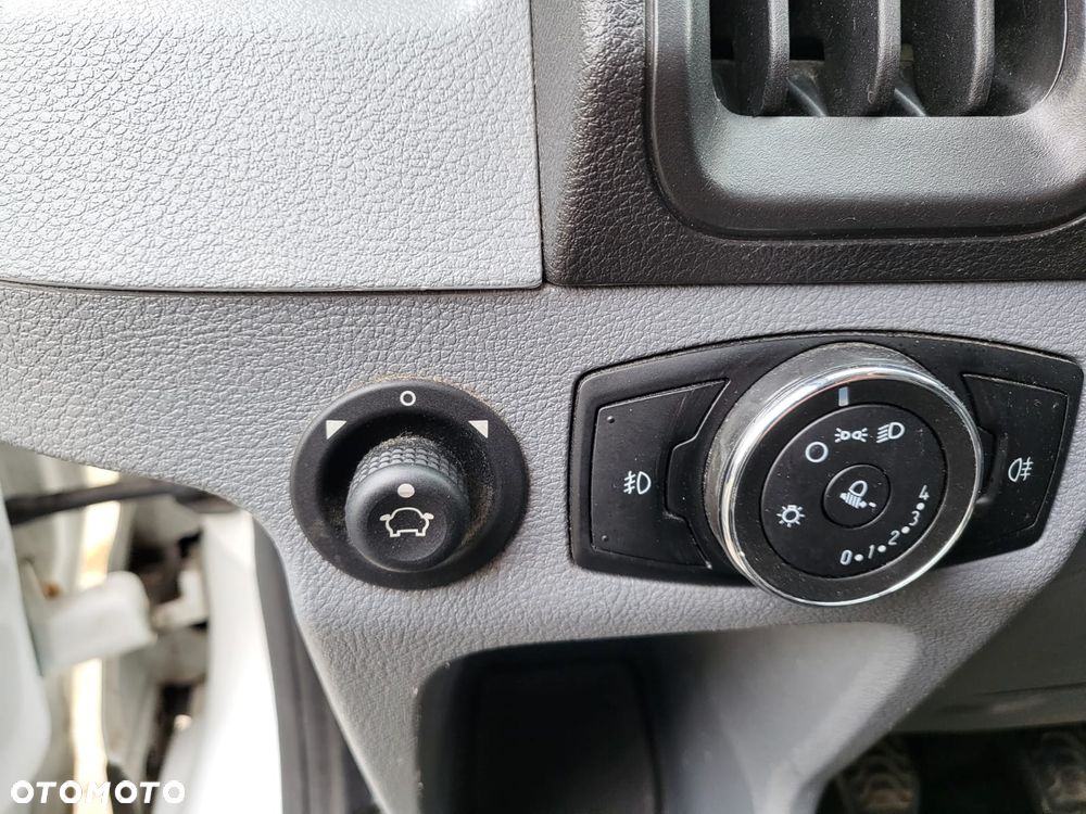 Ford Transit - 14