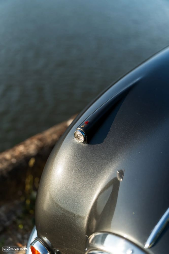Jaguar Daimler - 6