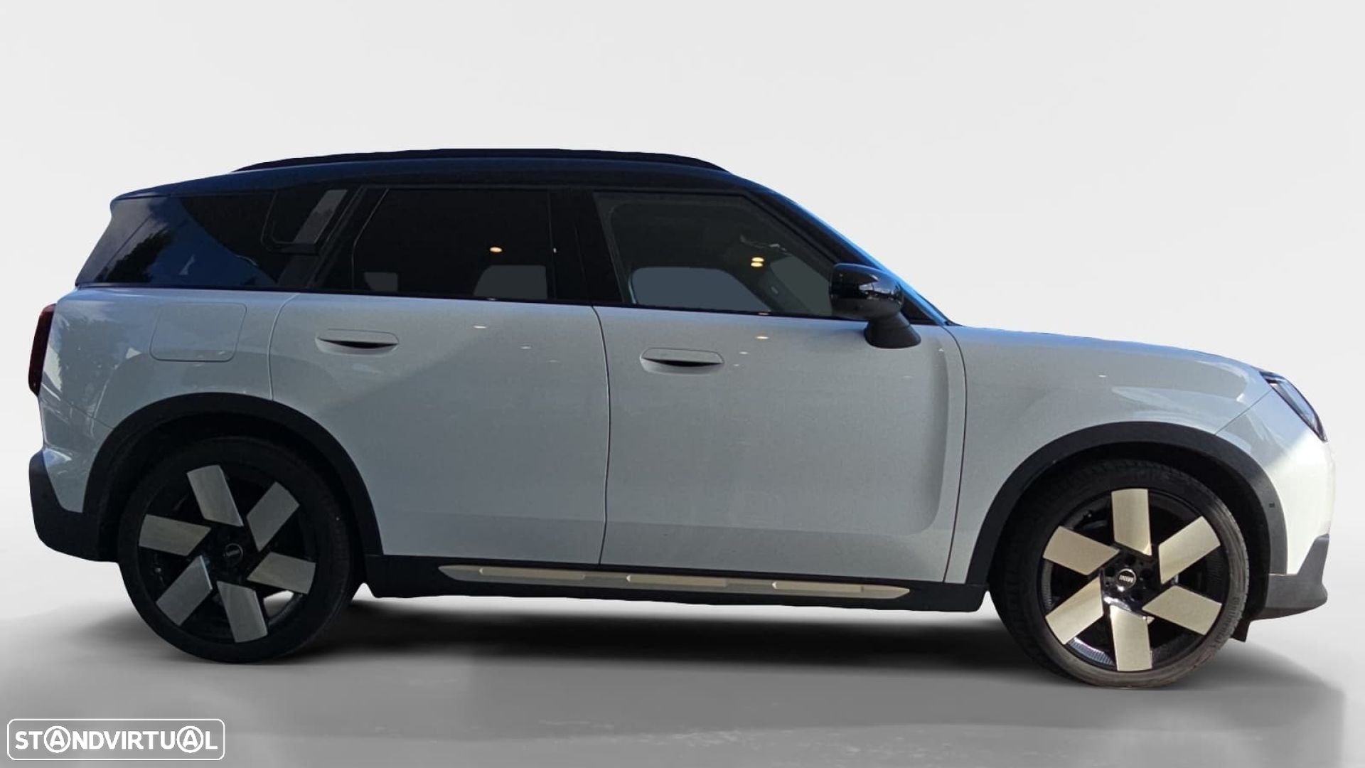 MINI Countryman E Favoured L - 4