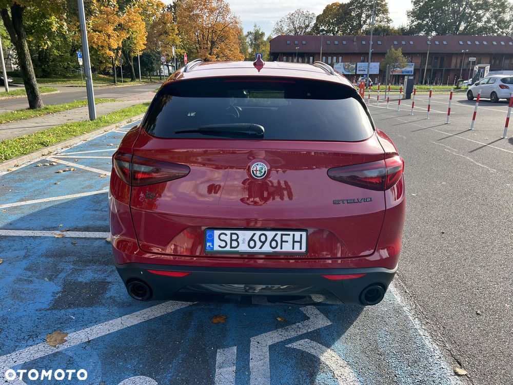 Alfa Romeo Stelvio 2.0 Turbo B-Tech Edition Q4 - 5