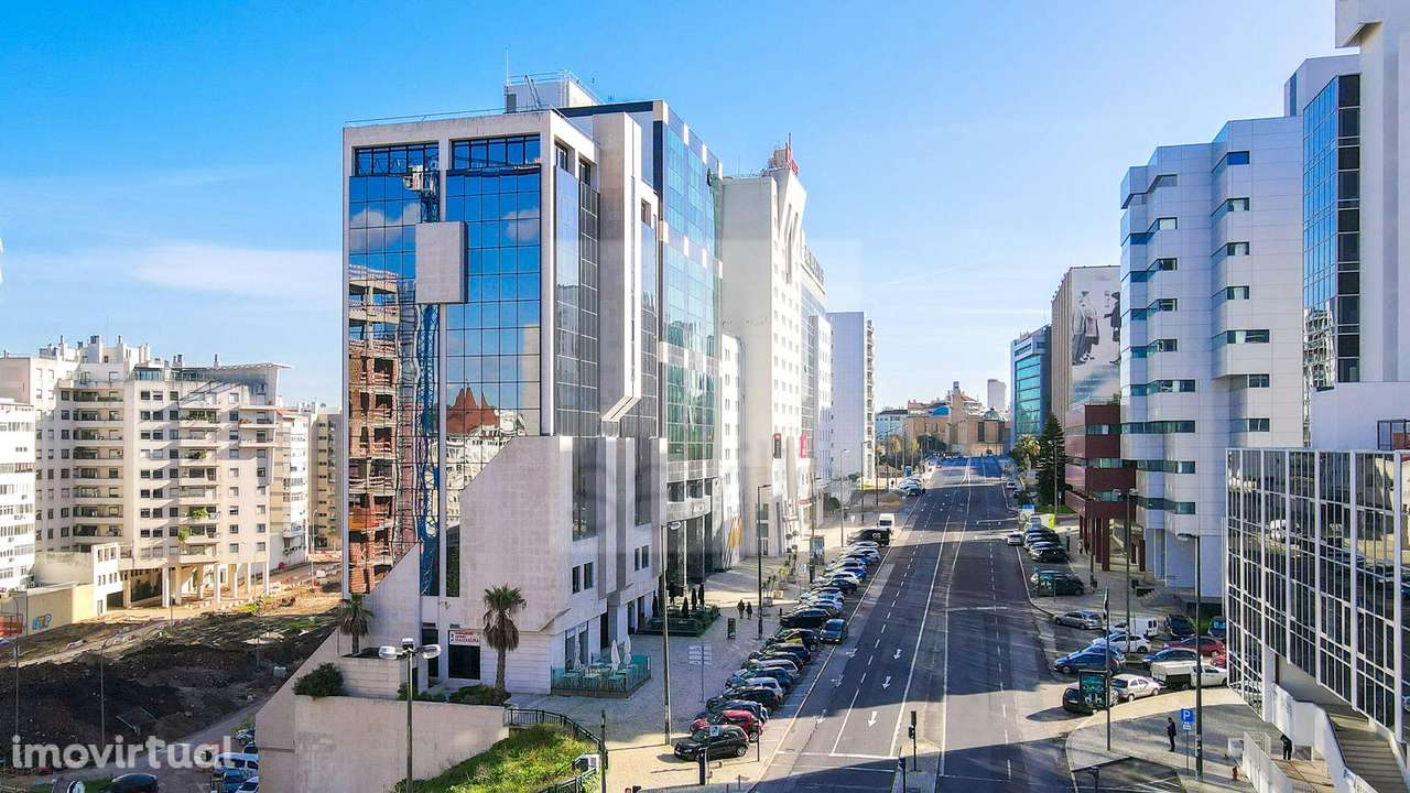 José Malhoa 14 - Grande imagem: 3/25