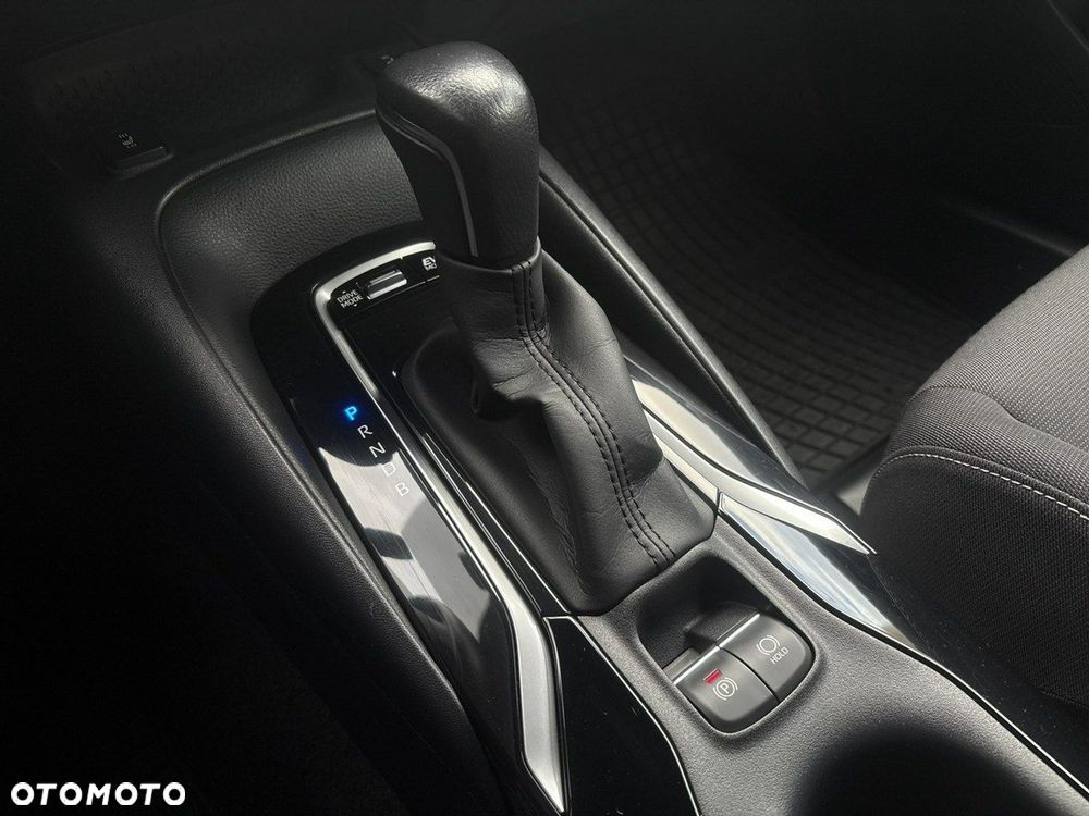 Toyota Corolla 1.8 Hybrid Comfort - 23