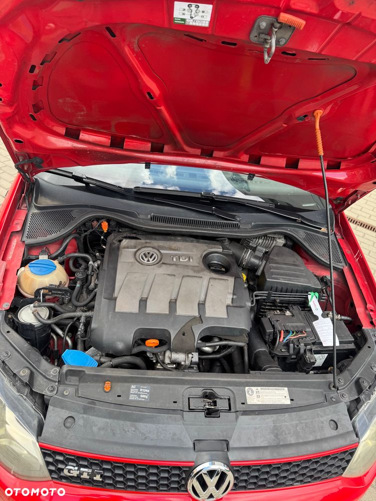 Volkswagen Polo - 12