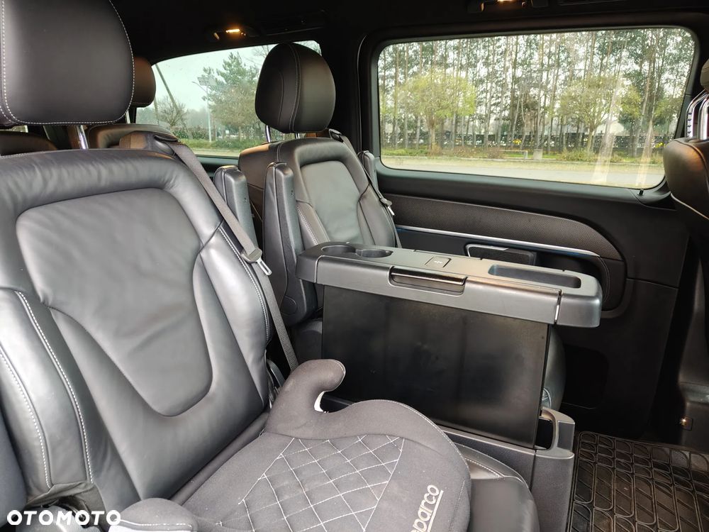 Mercedes-Benz Klasa V 300 d 4-Matic 9G-Tronic (d³ugi) - 9