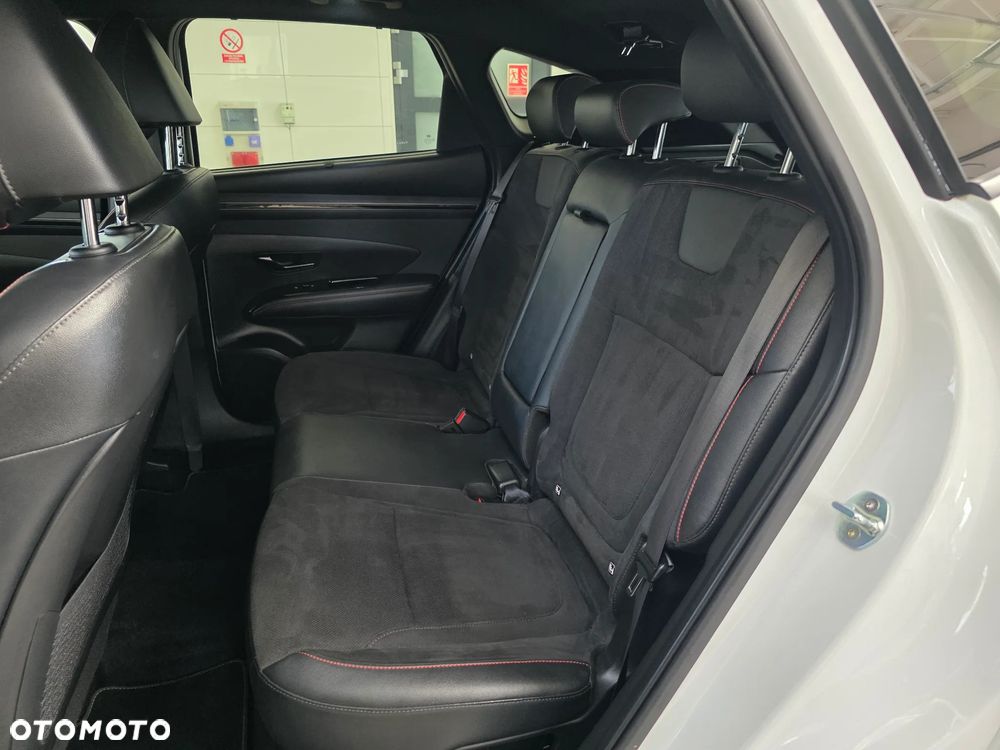 Hyundai Tucson 1.6 CRDi 48V-Hybrid 2WD DCT N Line - 17