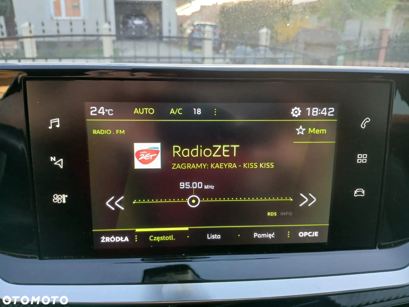 Peugeot 2008 BlueHDi 110 Active - 14