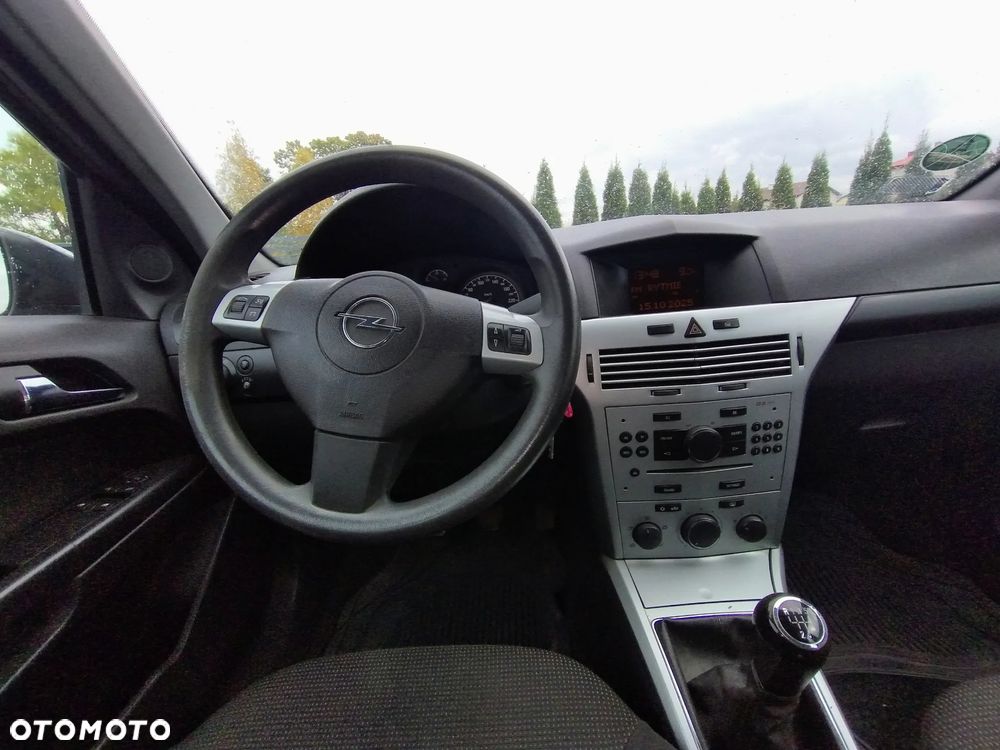 Opel Astra 1.6 Easytronic Edition 111 Jahre - 9