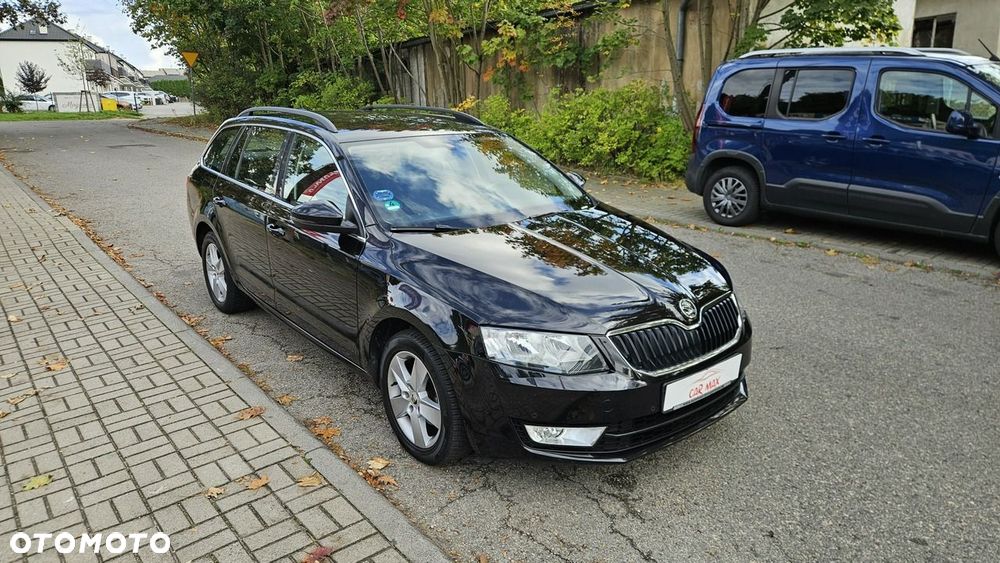 Skoda Octavia 1.6 TDI Ambiente DSG - 5