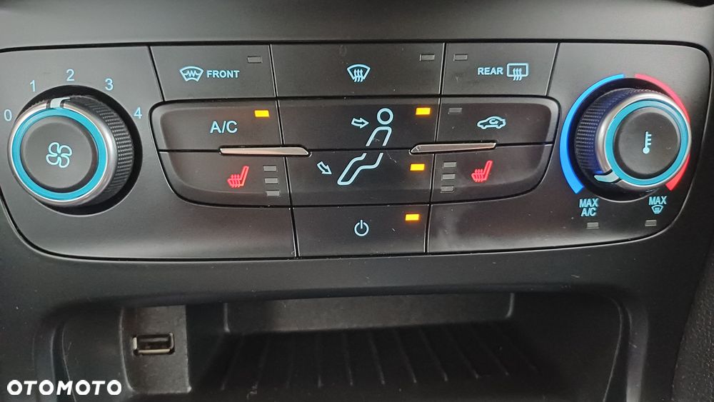 Ford Focus 1.0 EcoBoost Edition Start - 18