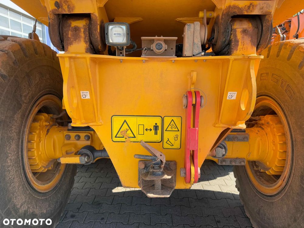 Volvo A25G 6x6 WOZIDŁO - 31