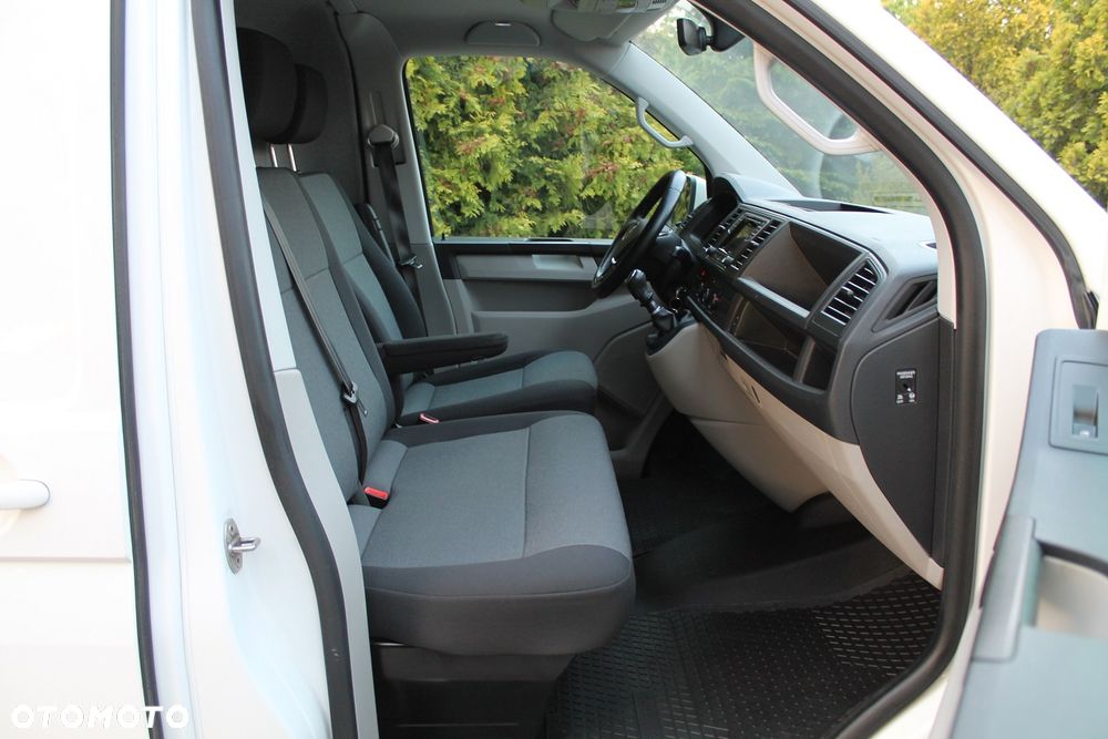 Volkswagen T6 - 24