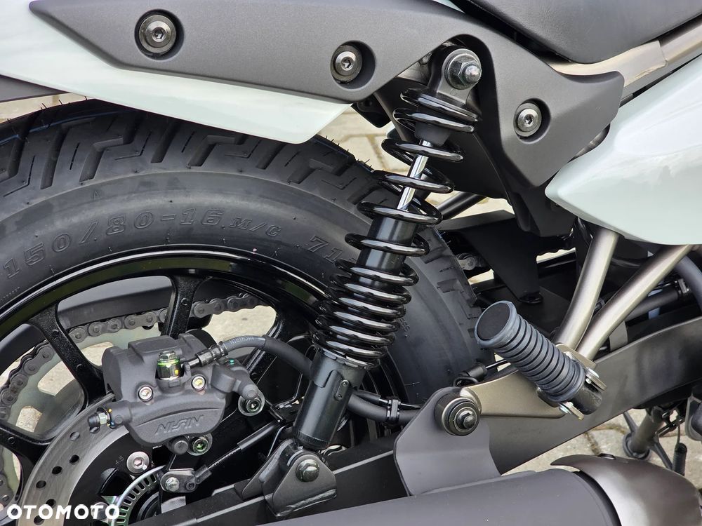 Kawasaki Eliminator 500 - 14