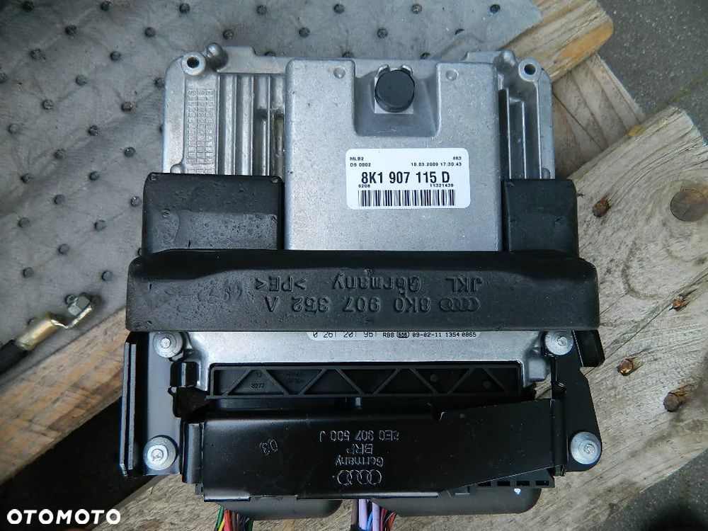 KOMPUTER STEROWNIK SILNIKA 8K1907115D AUDI A4 B8 1.8 TFSI - 1
