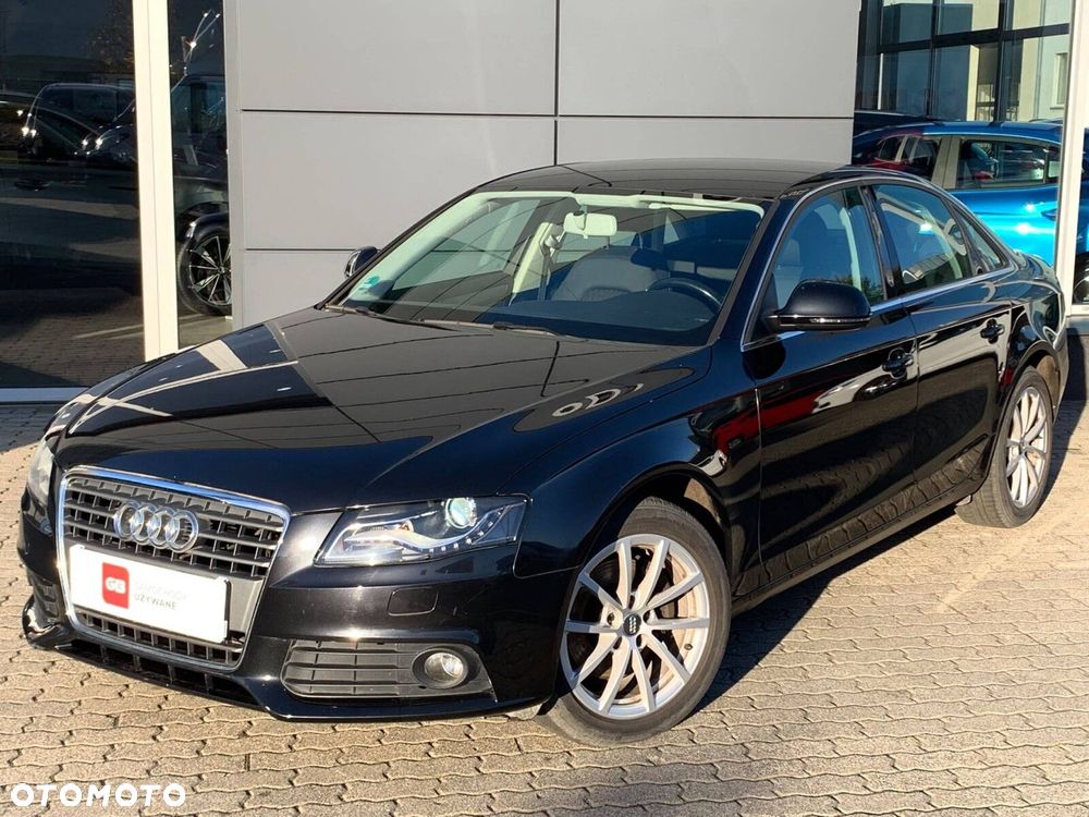 Audi A4 Limousine