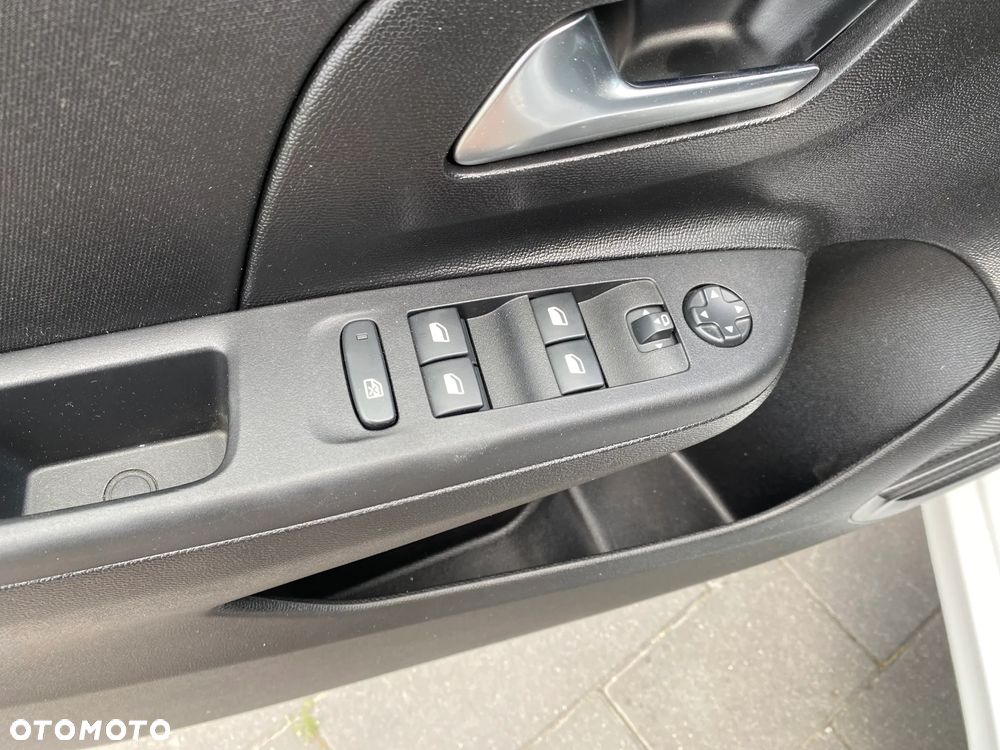 Opel Corsa 1.2 Start/Stop Edition - 22