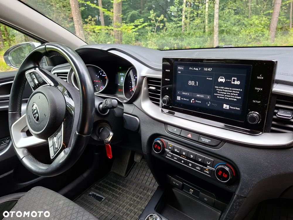 Kia Ceed 1.0 T-GDI L - 9