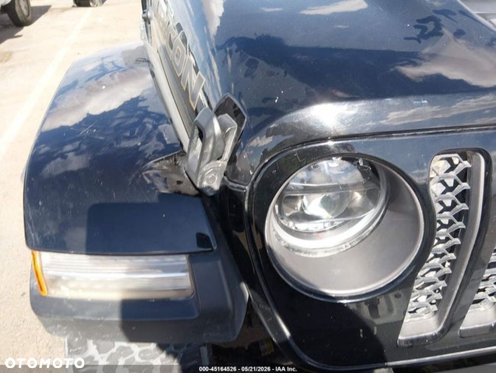 Jeep Wrangler - 8
