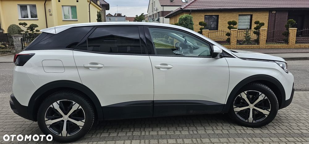 Peugeot 3008 1.6 BlueHDi Allure S&S - 4