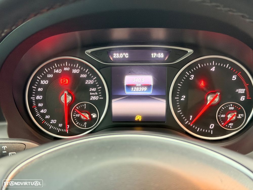 Mercedes-Benz A 180 d Urban - 25
