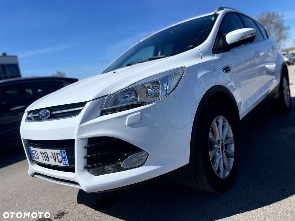 Ford Kuga 2.0 TDCi 2x4 Titanium - 1