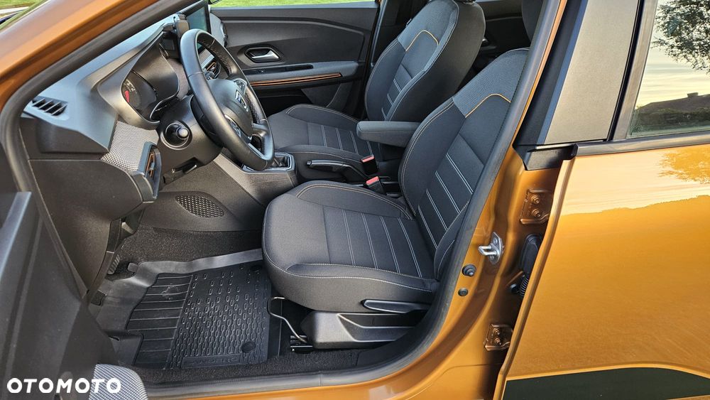 Dacia Sandero Stepway 1.0 TCe Expression CVT - 8