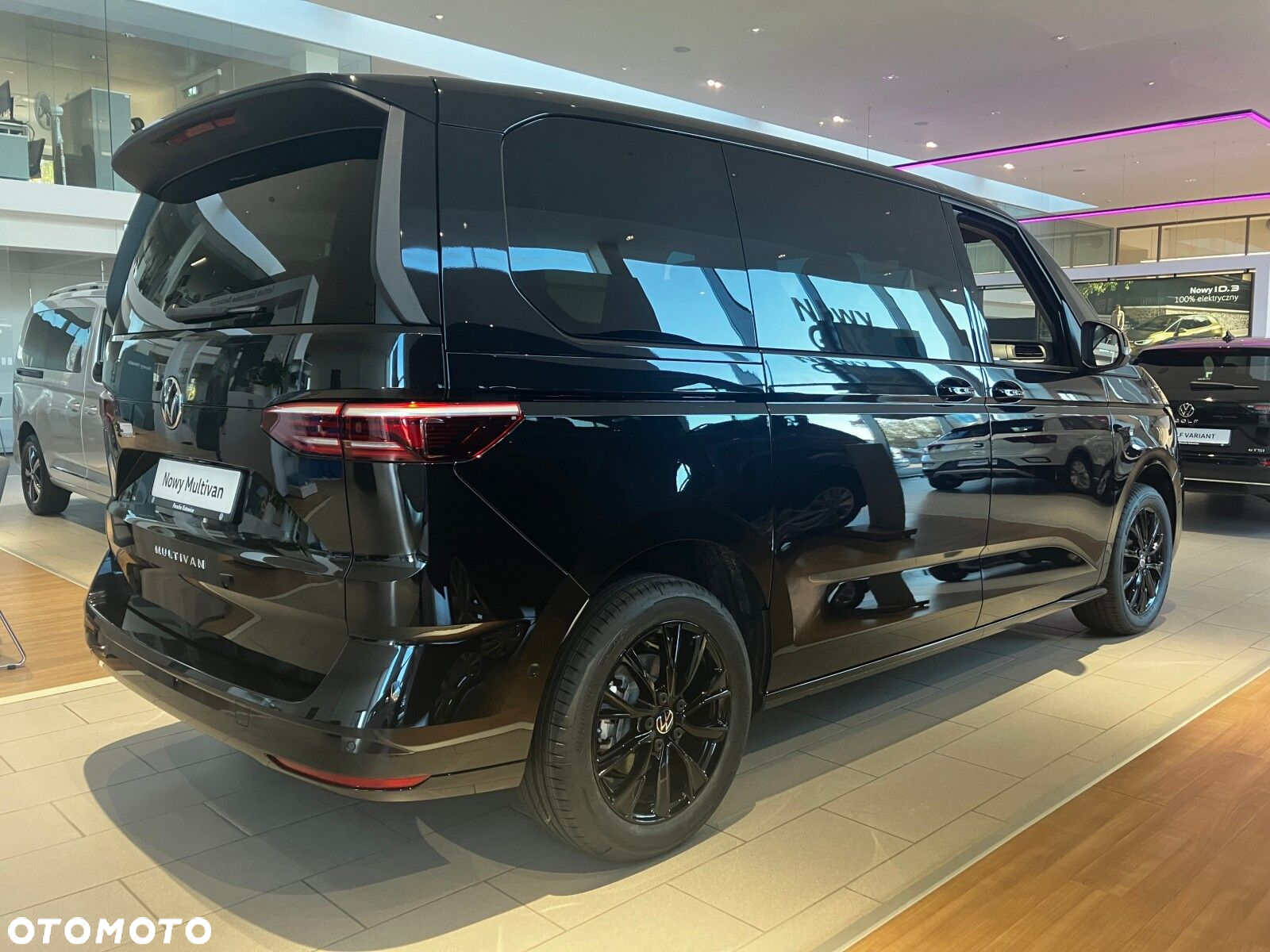 Volkswagen multivan 2.0 TDI 150 KM 7-DSG FWD L1 - 8