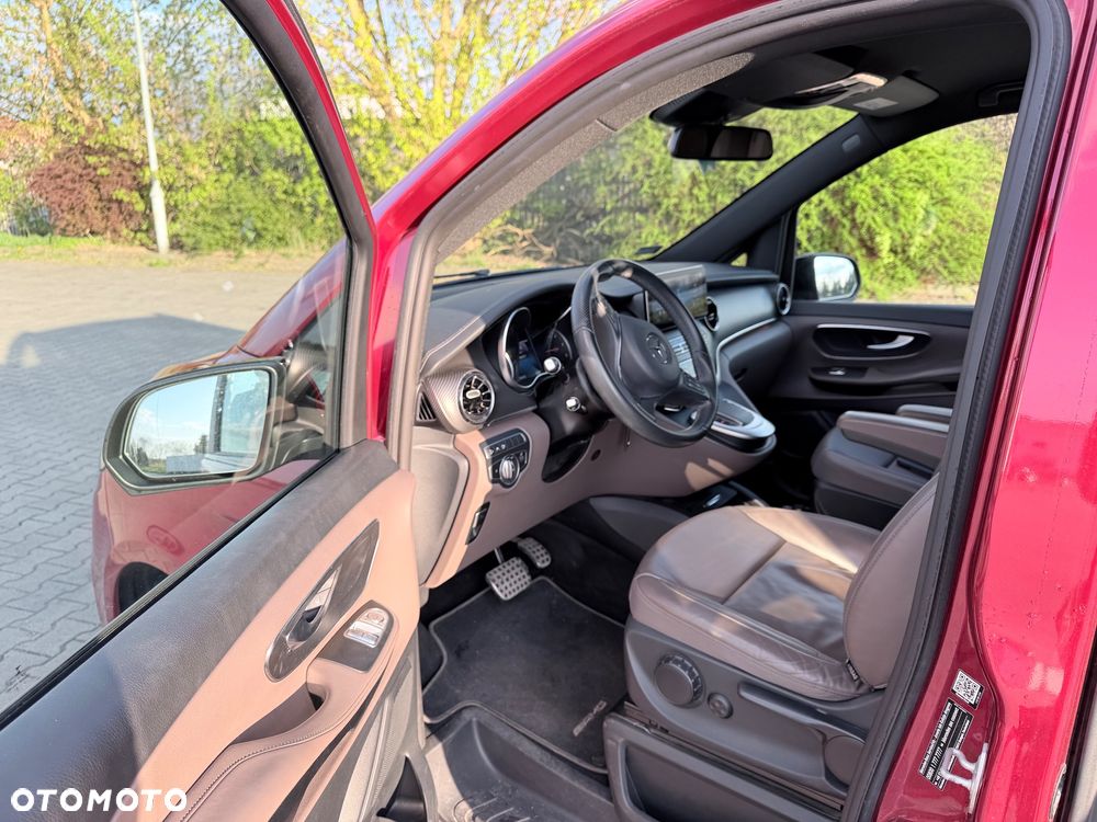 Mercedes-Benz Klasa V 250 d 4-Matic Avantgarde 9G-Tronic (d³ugi) - 16