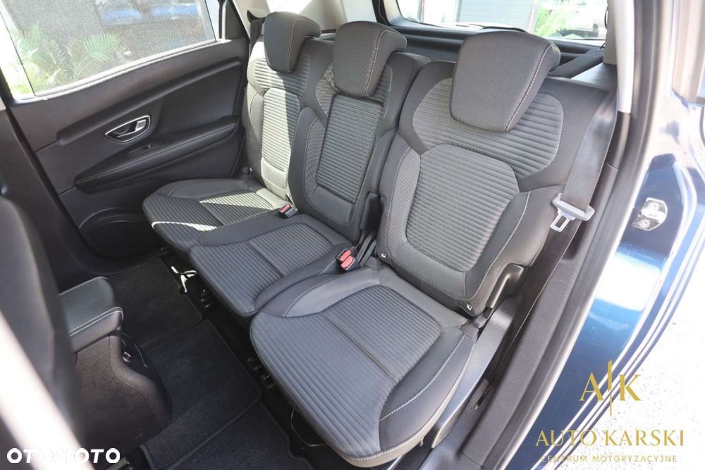 Renault Scenic - 32