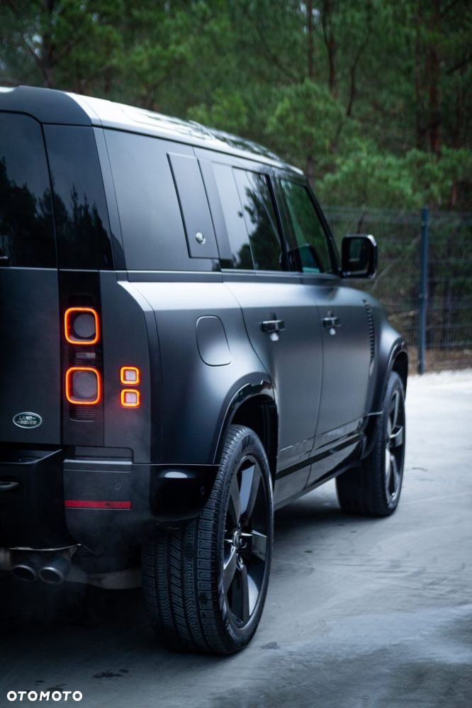 Land Rover Defender 110 5.0 P525 V8 Carpathian Edition - 4