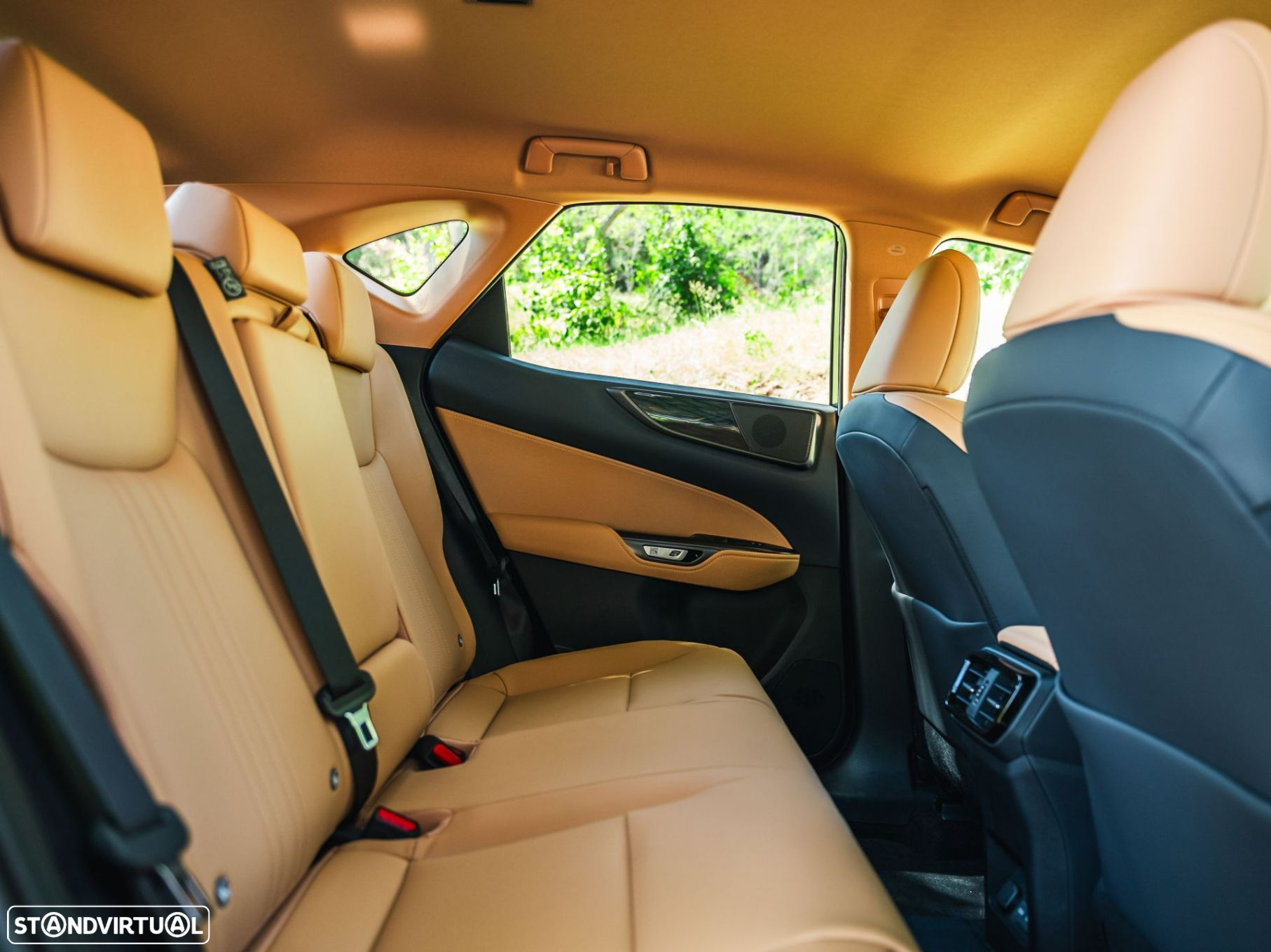 Lexus NX 450h+ - 7
