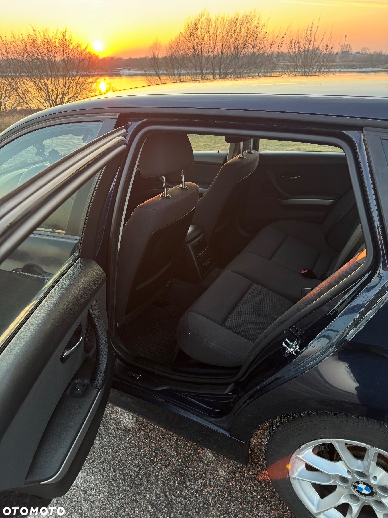 BMW Seria 3 318d - 9