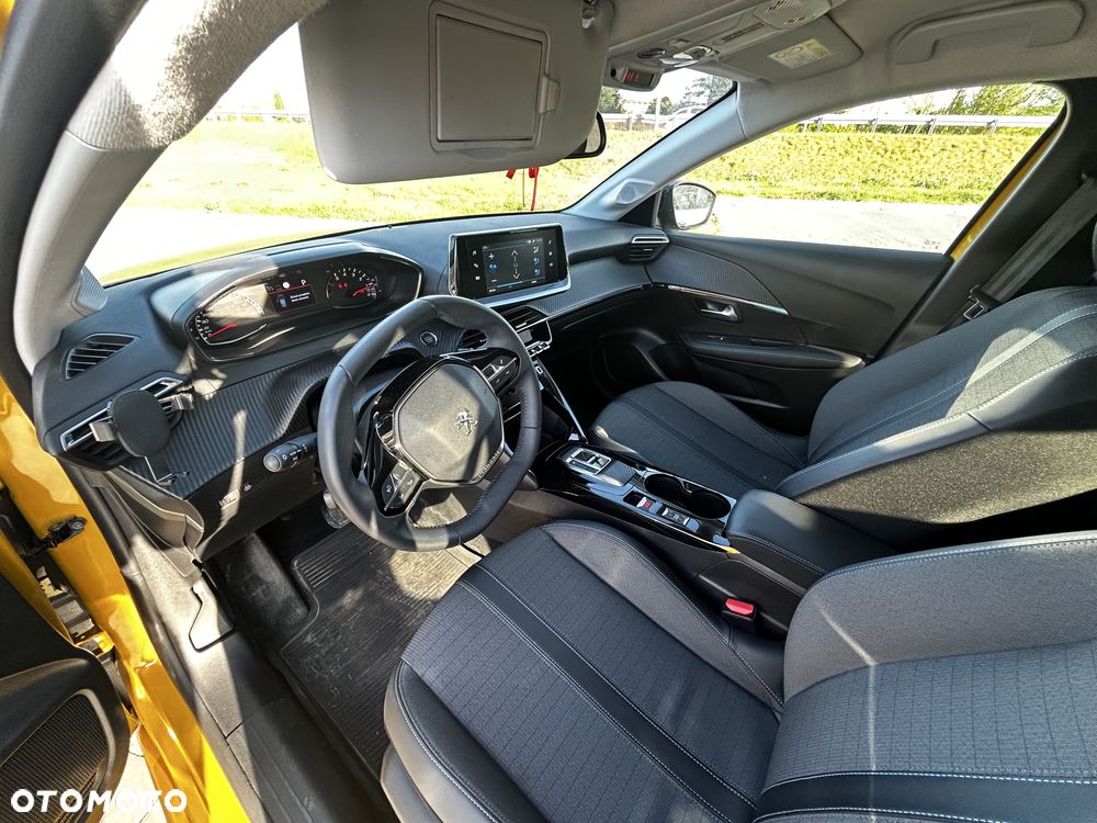 Peugeot 208 1.2 PureTech Allure S&S EAT8 - 5