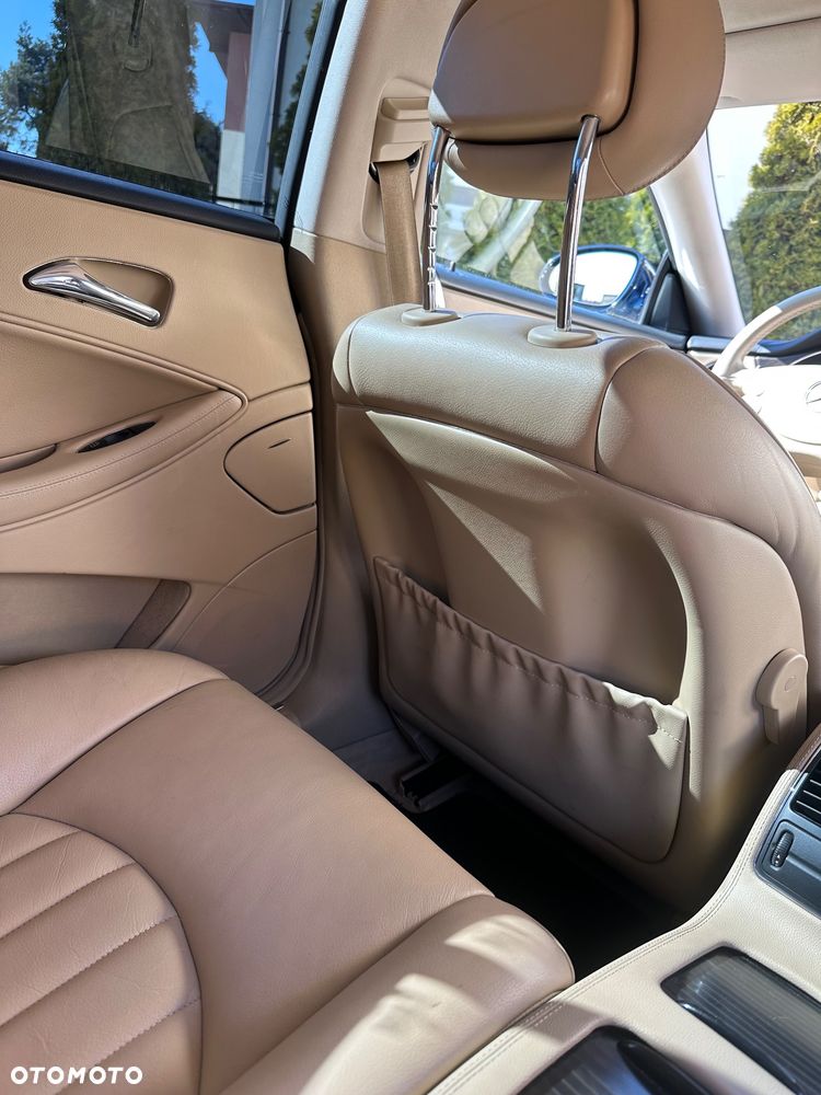 Mercedes-Benz CLS - 12