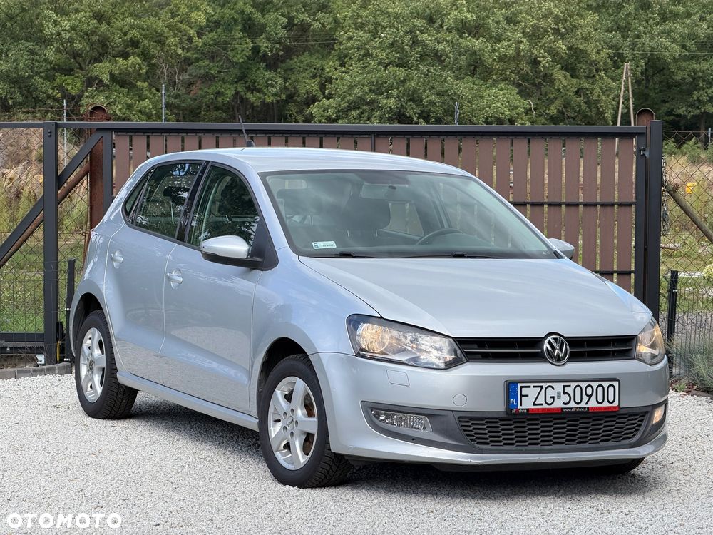 Volkswagen Polo 1.4 16V Comfortline DSG - 3