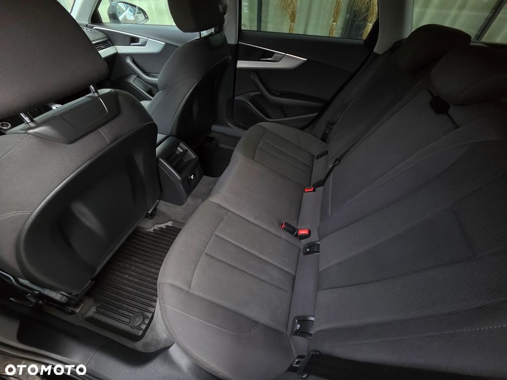 Audi A4 Avant 2.0 TDI ultra sport - 15