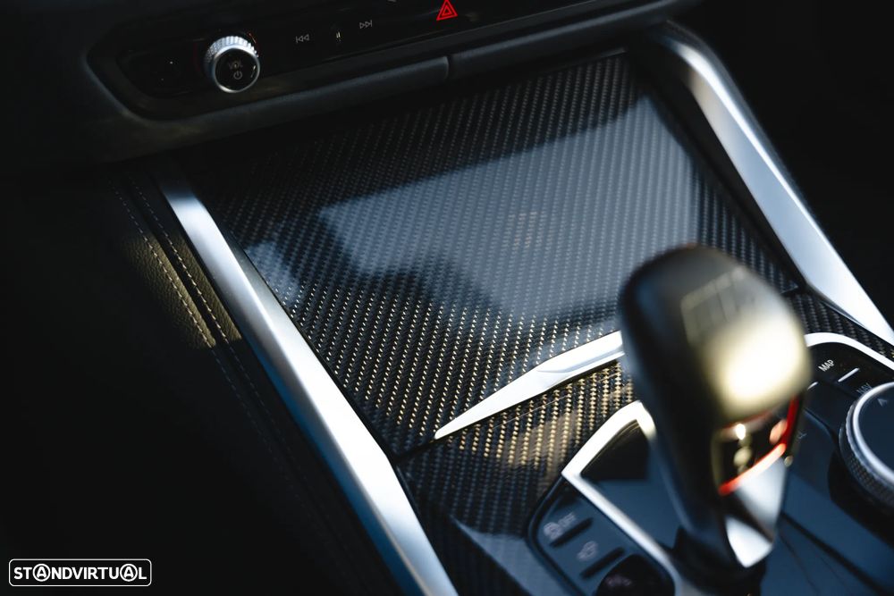 BMW M3 Competition M xDrive - 31