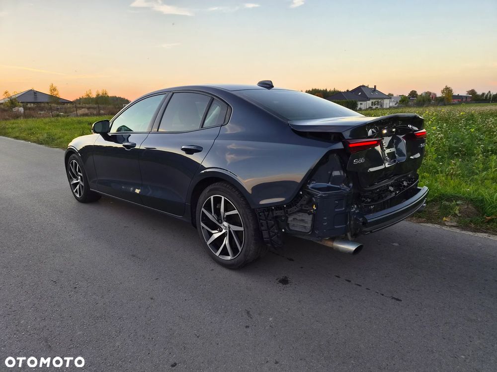 Volvo S60 - 9