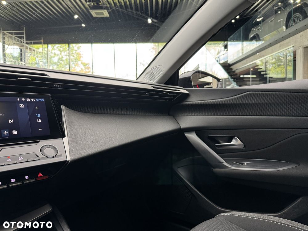 Peugeot 308 1.5 BlueHDi Active Pack S&S EAT8 - 27