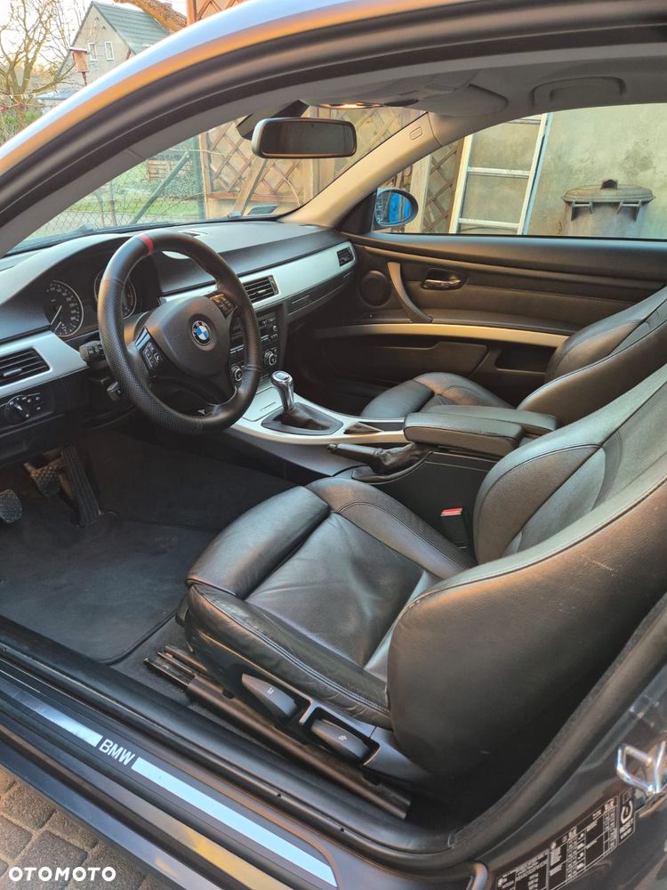 BMW Seria 3 320d - 6