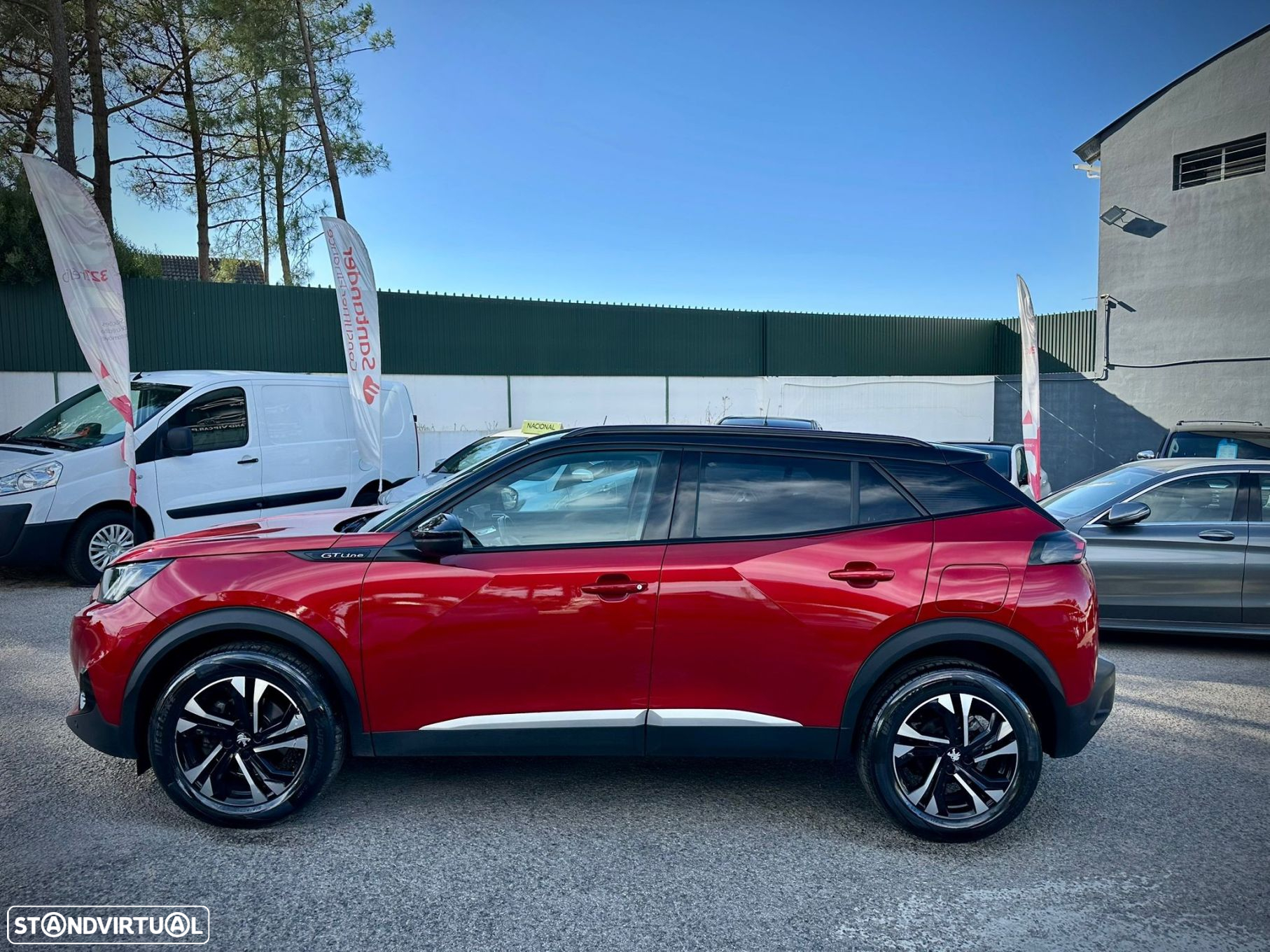 Peugeot 2008 1.5 BlueHDi GT Line EAT8 - 4
