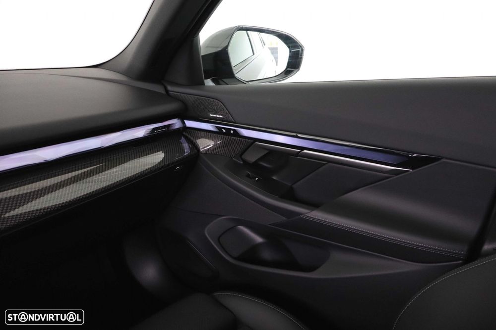 BMW i5 eDrive40 Pack Desportivo M Pro - 56