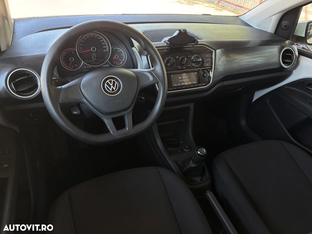 Volkswagen up! - 12