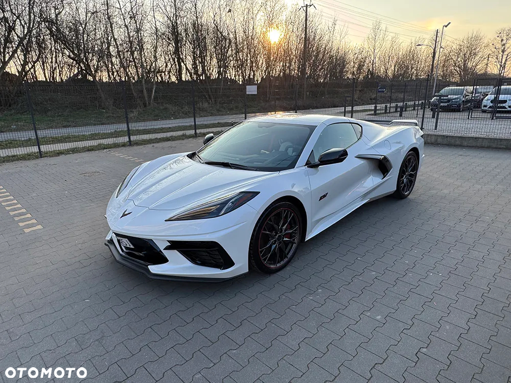 Chevrolet Corvette Stingray 3LT 6.2 V8 Automatik - 8