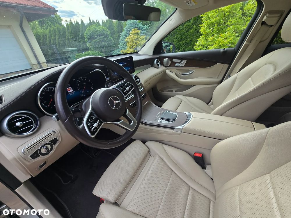 Mercedes-Benz GLC 200 mHEV 4-Matic AMG Line - 13