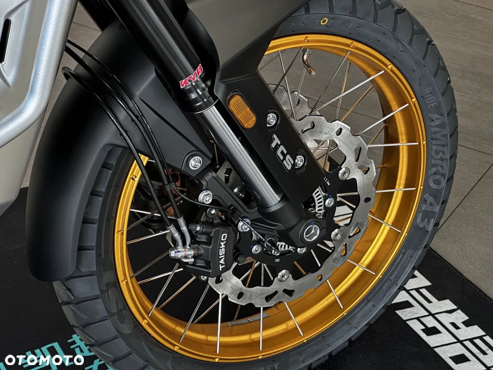 KOVE 800X Touring - 10
